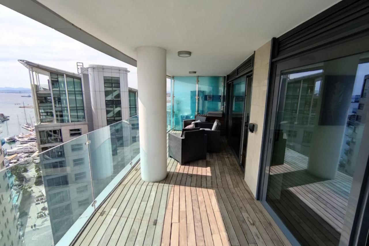 Seaside Serenity Oasis - High Floor - Stunning Views Gibraltár Kültér fotó