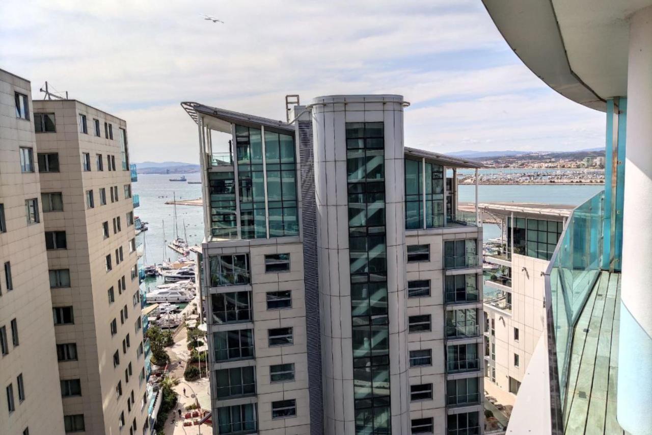 Seaside Serenity Oasis - High Floor - Stunning Views Gibraltár Kültér fotó