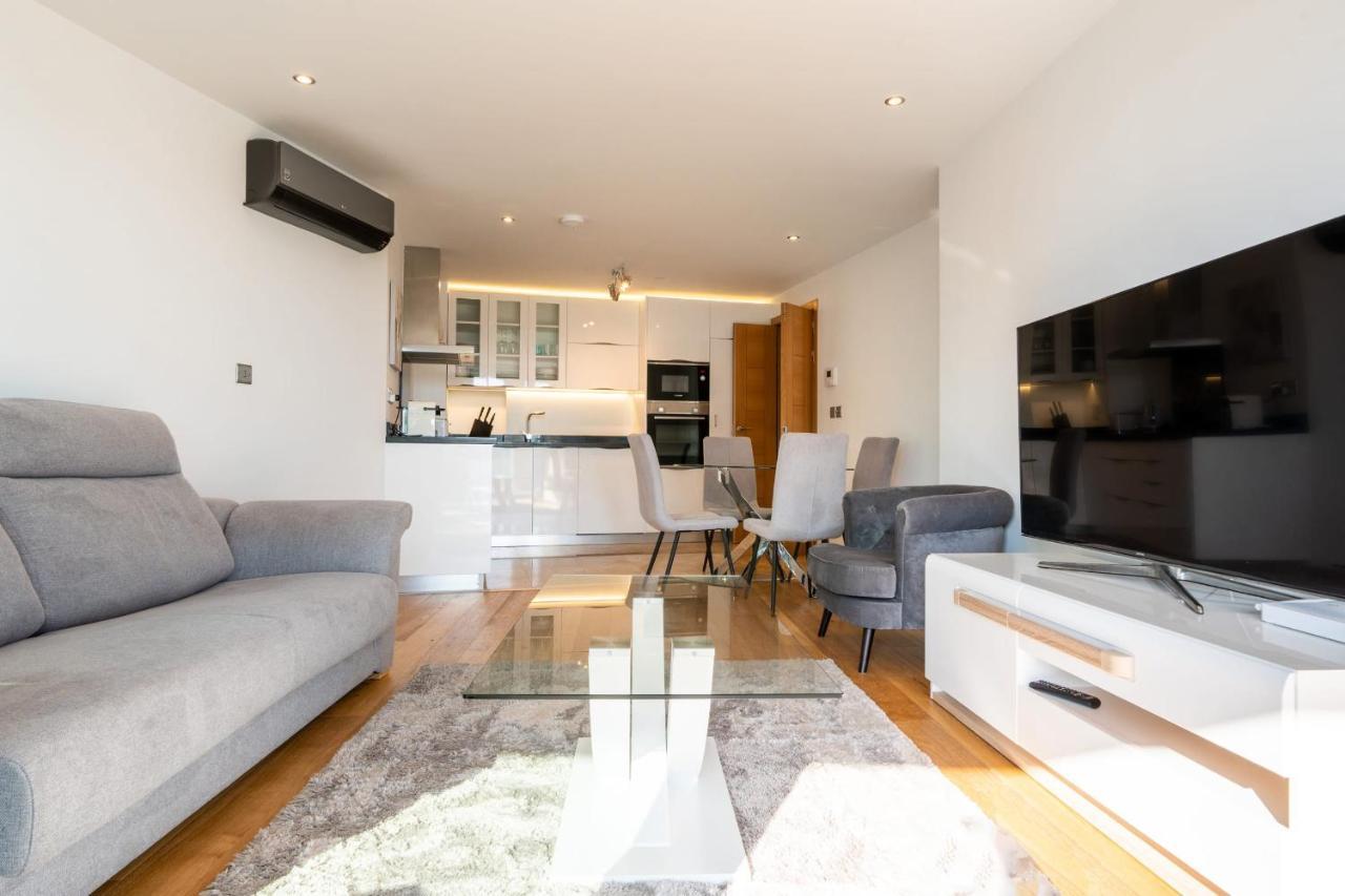 Seaside Serenity Oasis - High Floor - Stunning Views Gibraltár Kültér fotó