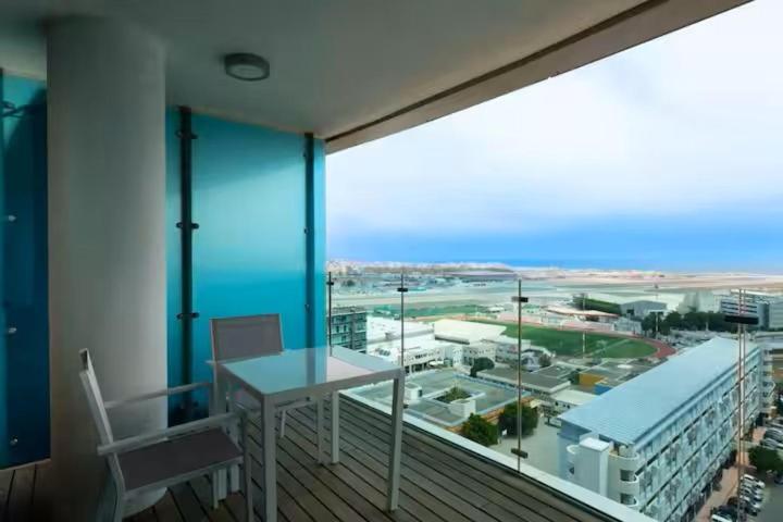 Seaside Serenity Oasis - High Floor - Stunning Views Gibraltár Kültér fotó